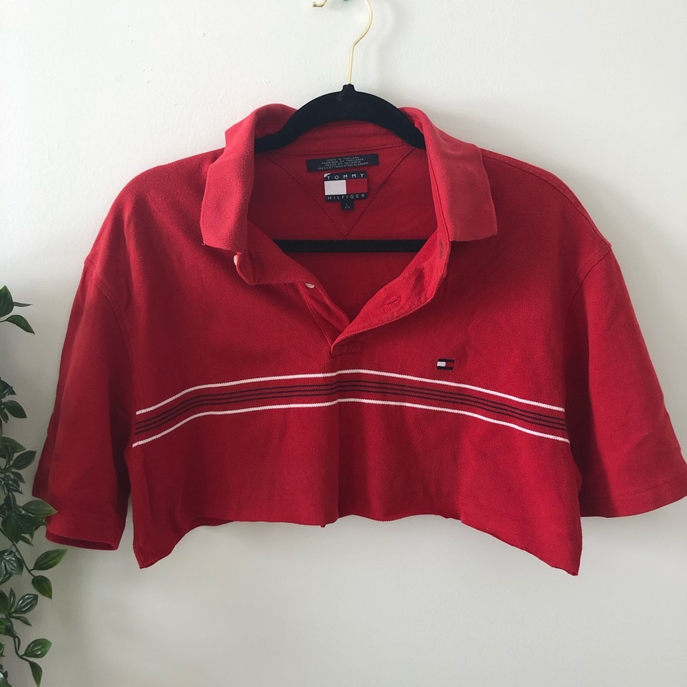 ❌SOLD❌ Tommy Hilfiger Cropped Polo - Picture 2 of 4